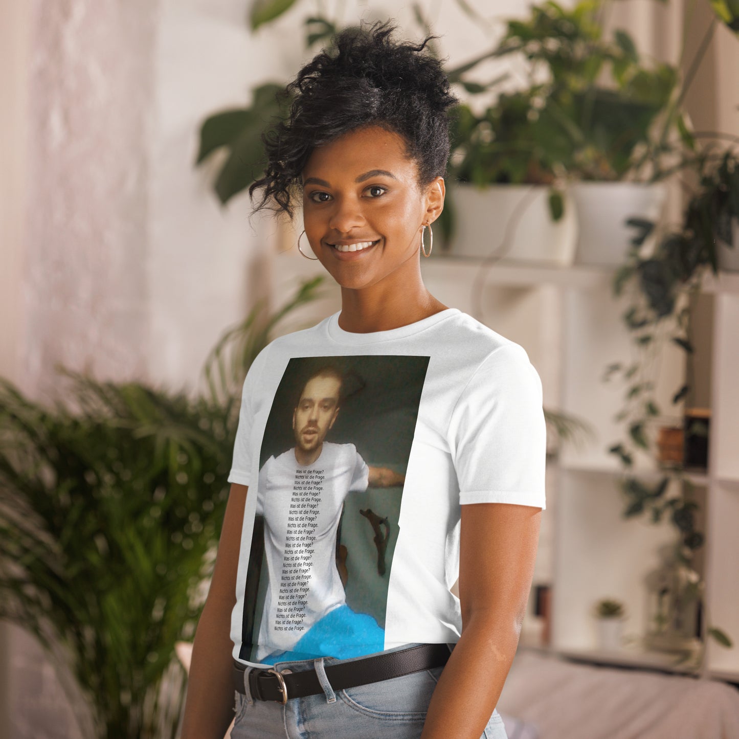 Unisex-T-Shirt Nichts ist die Frage 2014