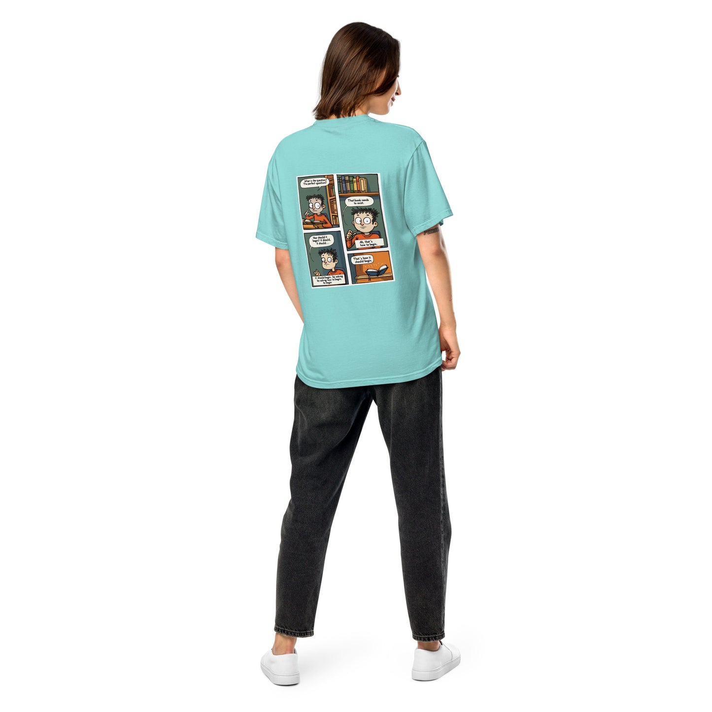 textilgefärbtes Unisex-T-Shirt, vorne bestickt, hinten bedruckt
